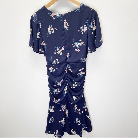 Dee Elly Faux Wrap V Neck Floral Mini Dress Sz S - Picture 2 of 9